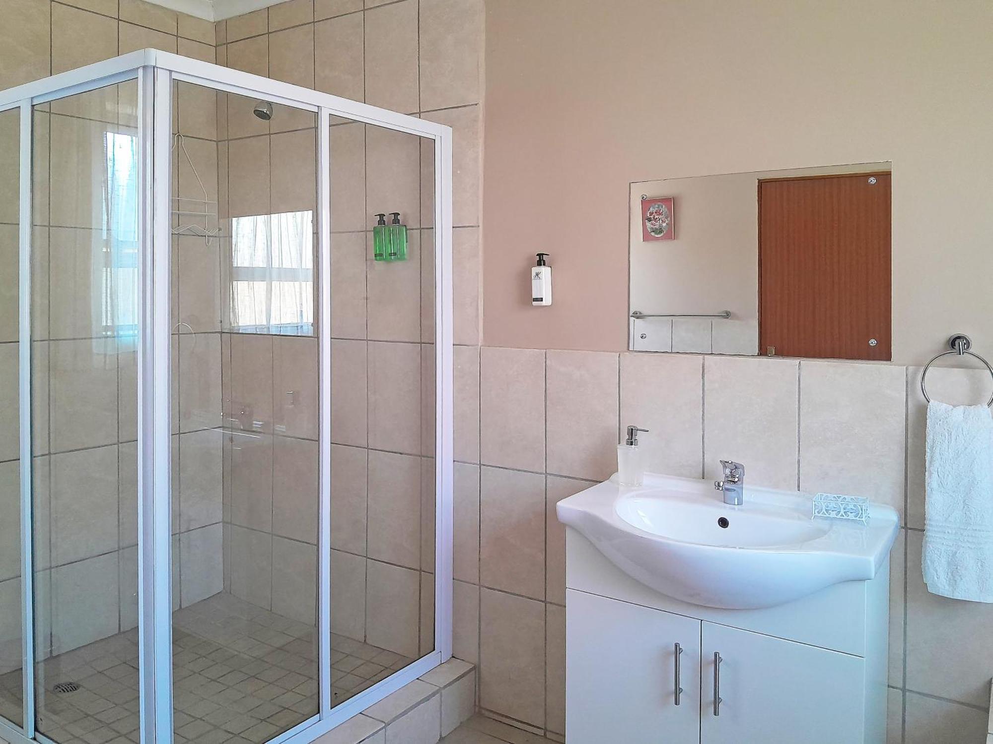 Woodpecker'S Inn Guest House Kempton Park Exterior foto